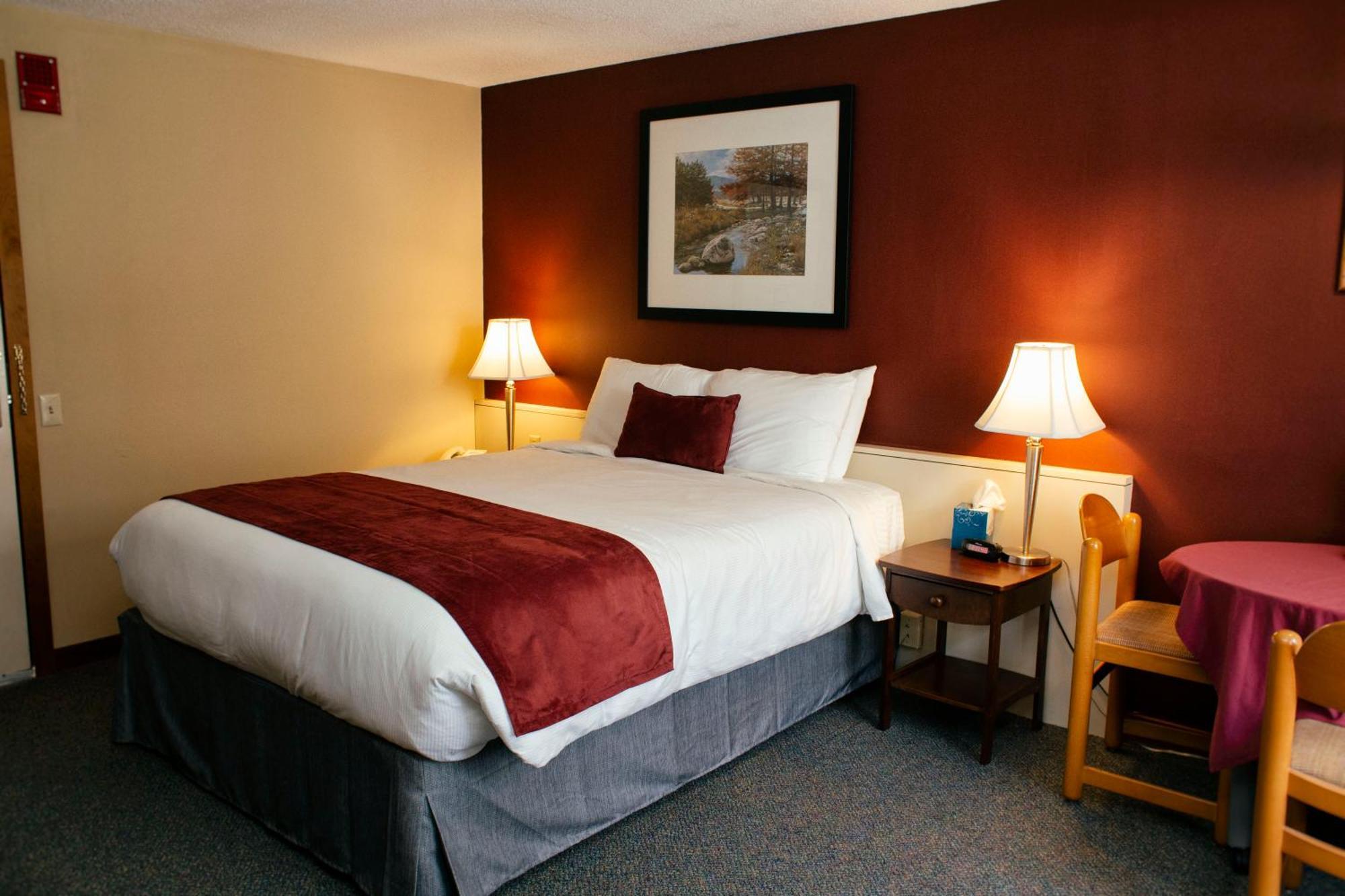 The Inn At Crumpin-Fox Bernardston Екстер'єр фото