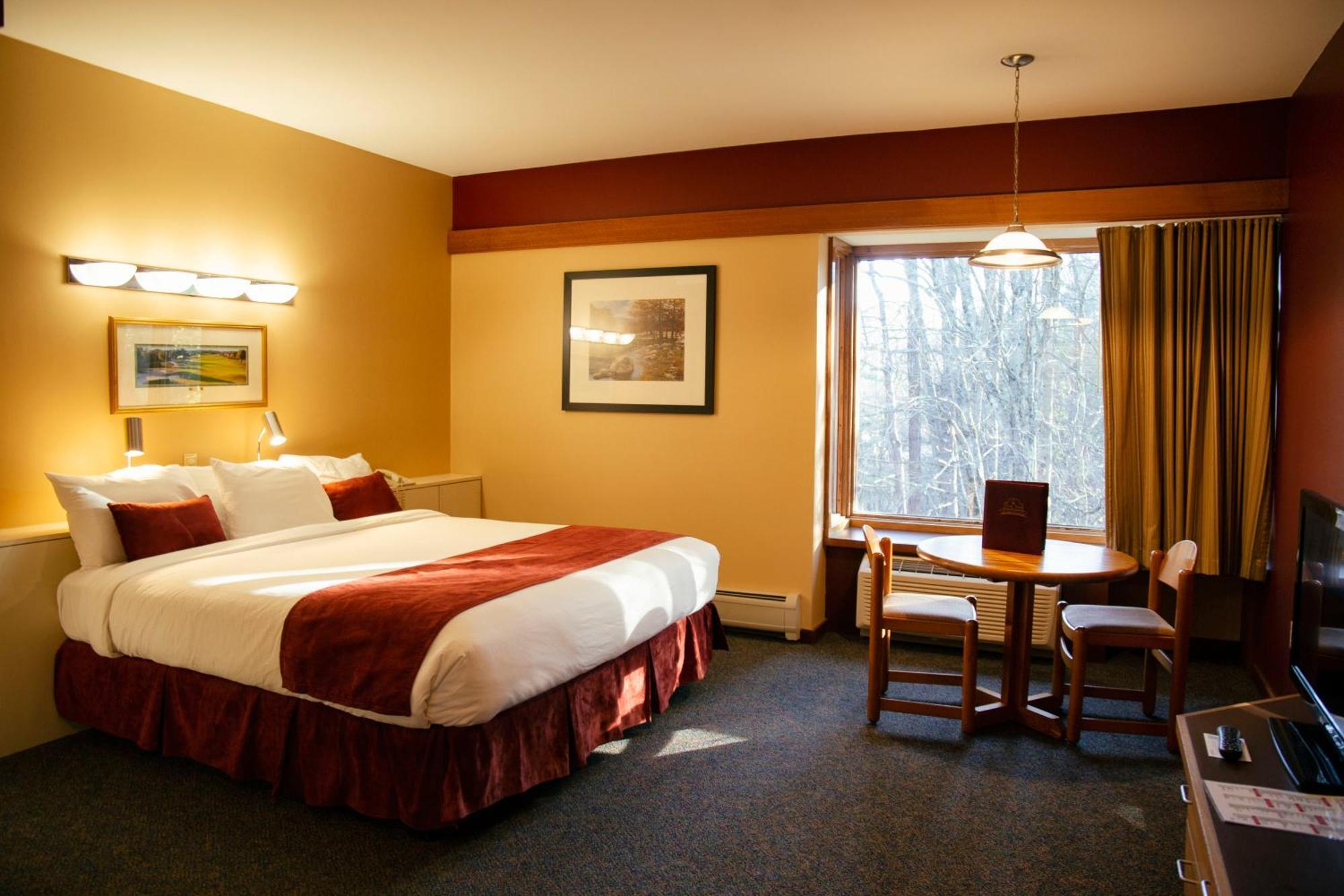 The Inn At Crumpin-Fox Bernardston Екстер'єр фото